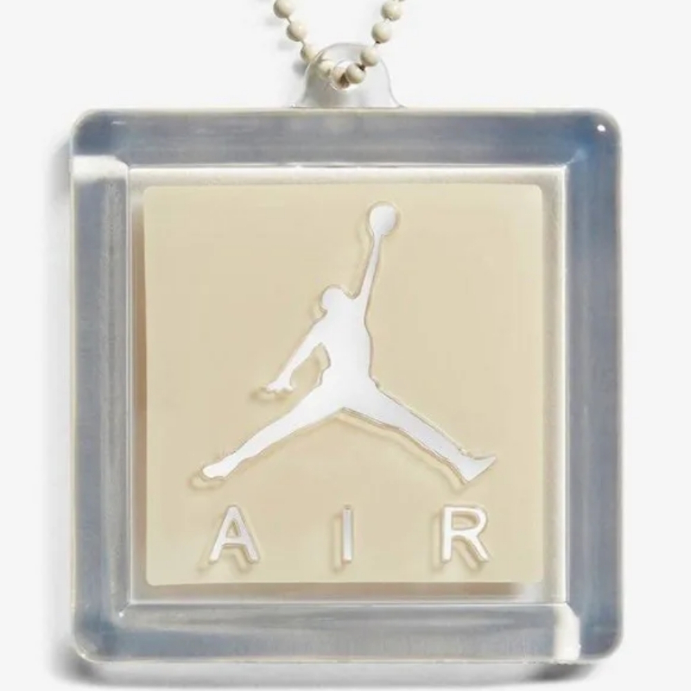 Off-White x Wmns Air Jordan 4 Retro SP 'Sail - Picture 3 of 6